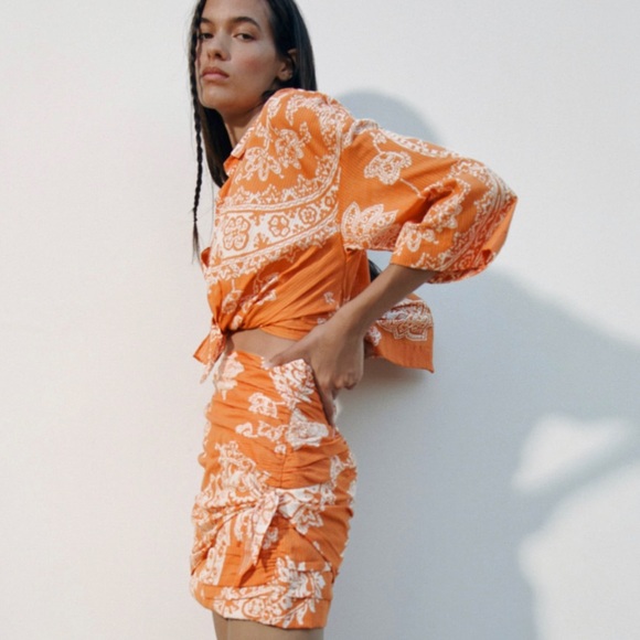 ZARA MATCHING SET ( SKIRT + TOP ) - Picture 4 of 4